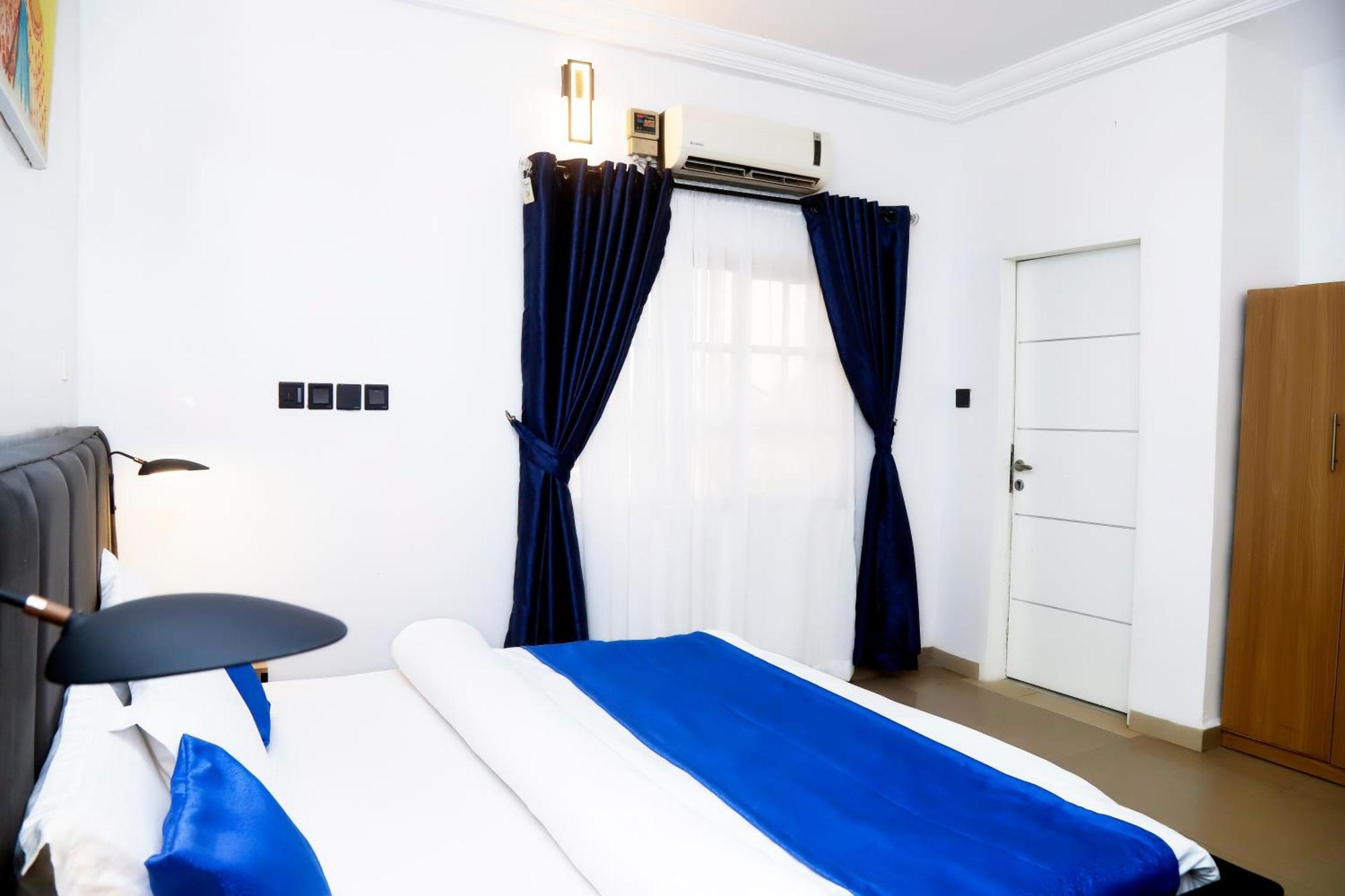 Western Dreams Hotel Abuja Exteriör bild