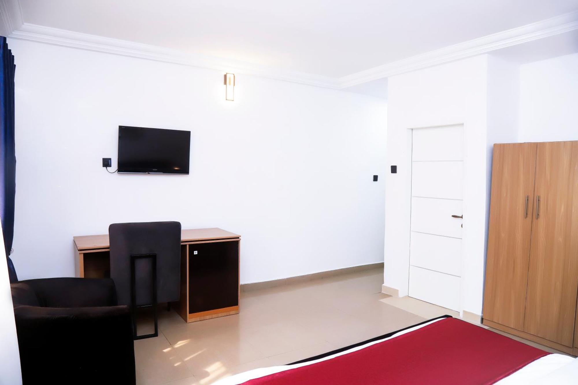 Western Dreams Hotel Abuja Exteriör bild