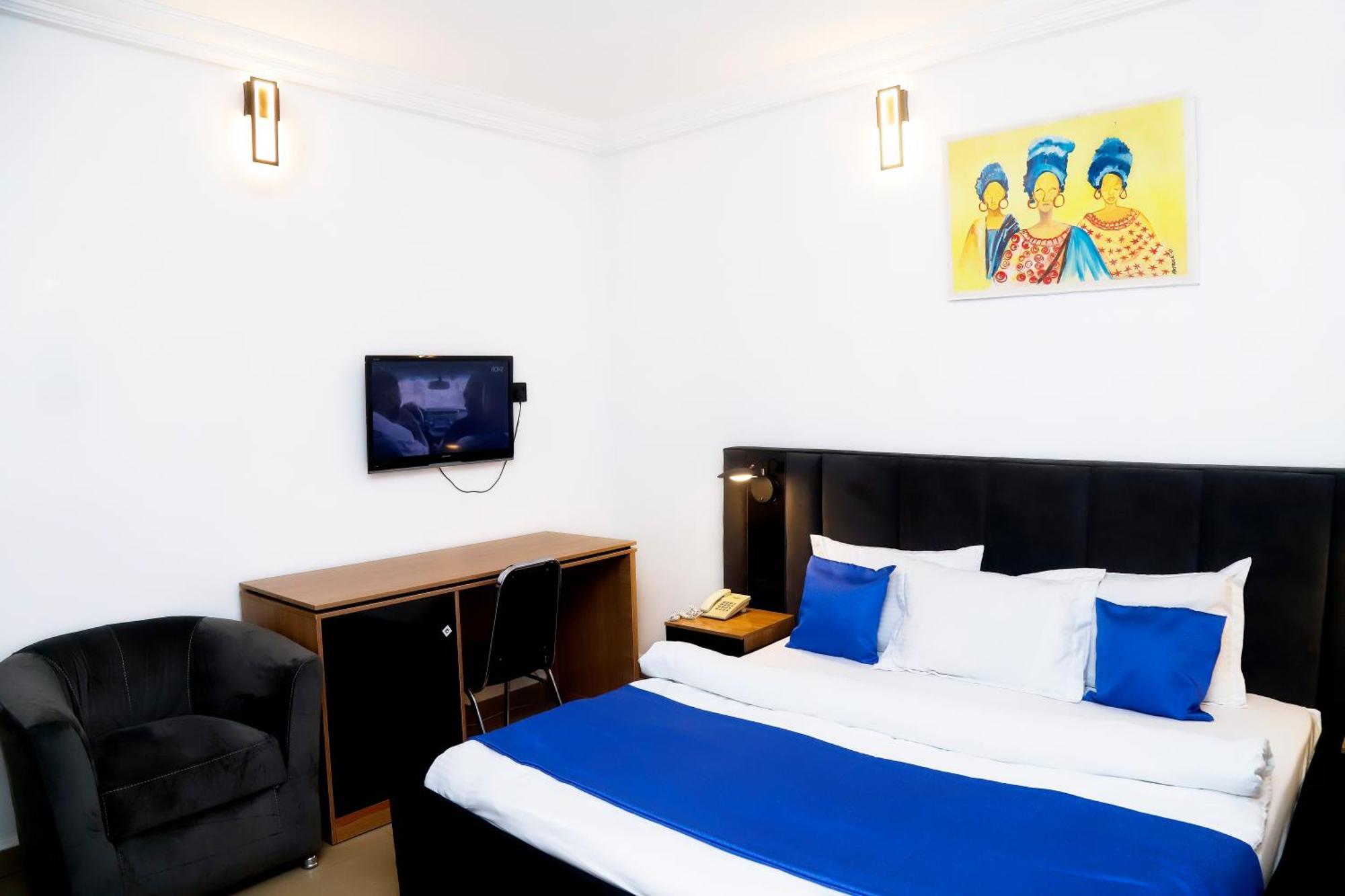 Western Dreams Hotel Abuja Exteriör bild