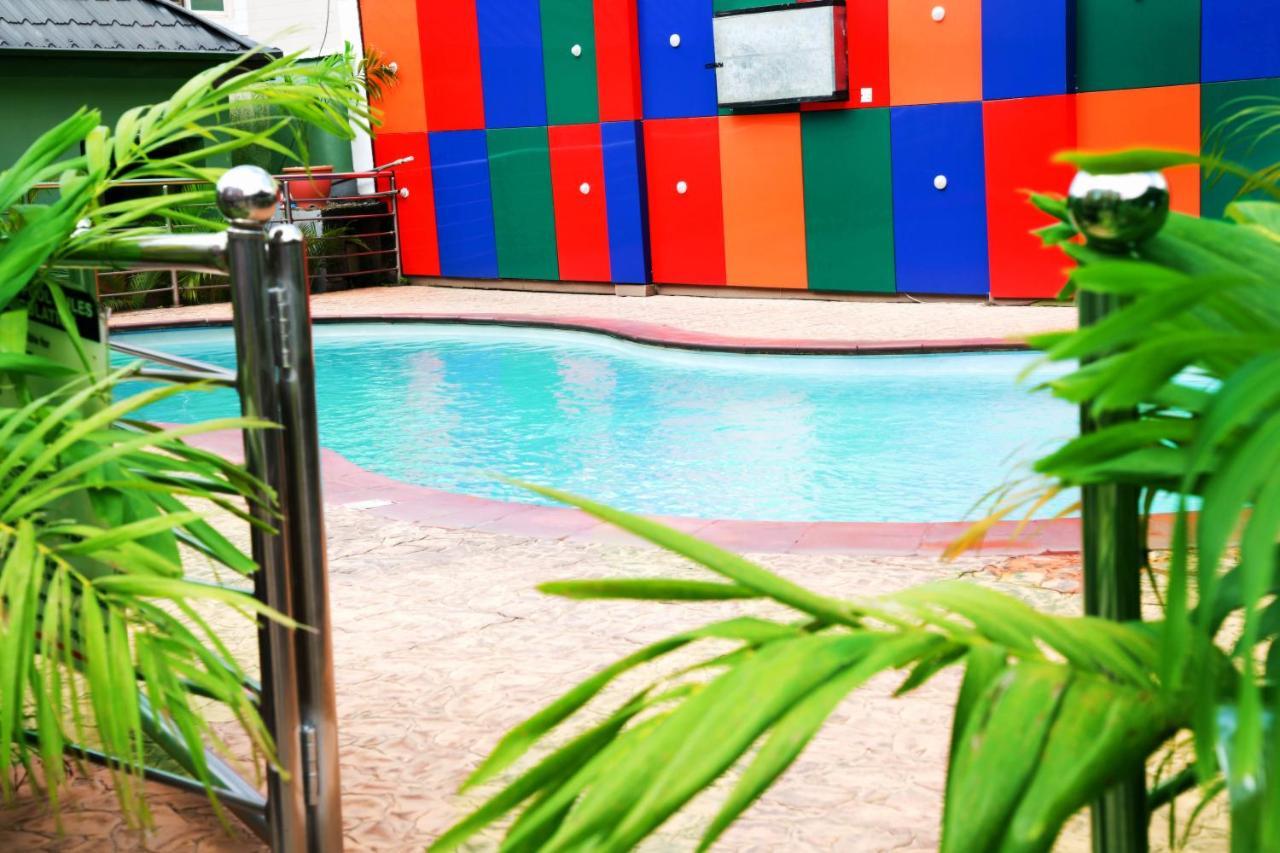 Western Dreams Hotel Abuja Exteriör bild