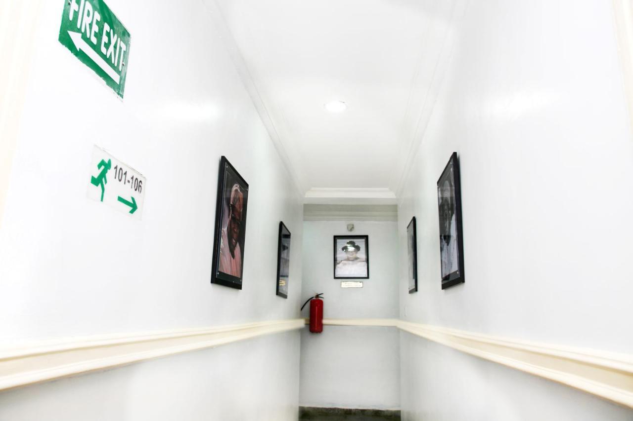 Western Dreams Hotel Abuja Exteriör bild
