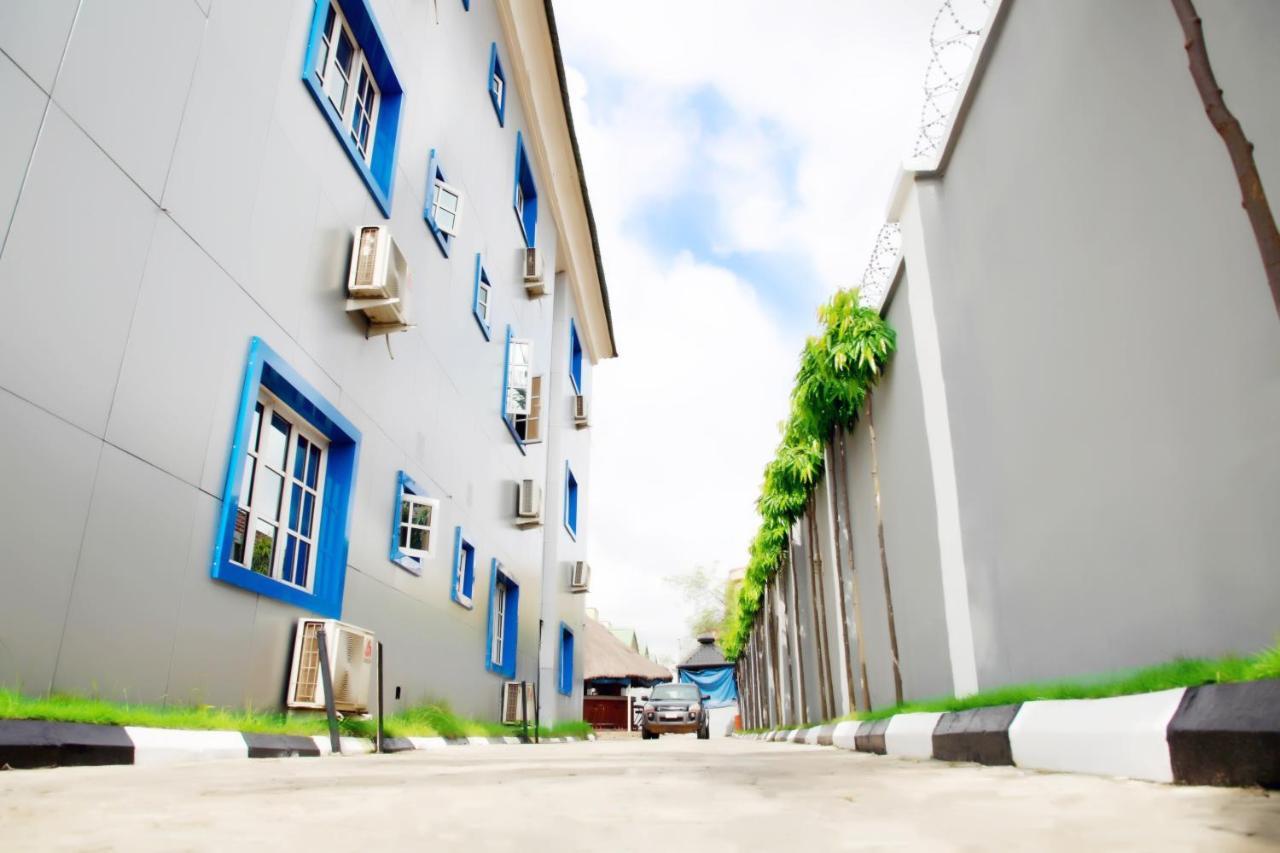 Western Dreams Hotel Abuja Exteriör bild
