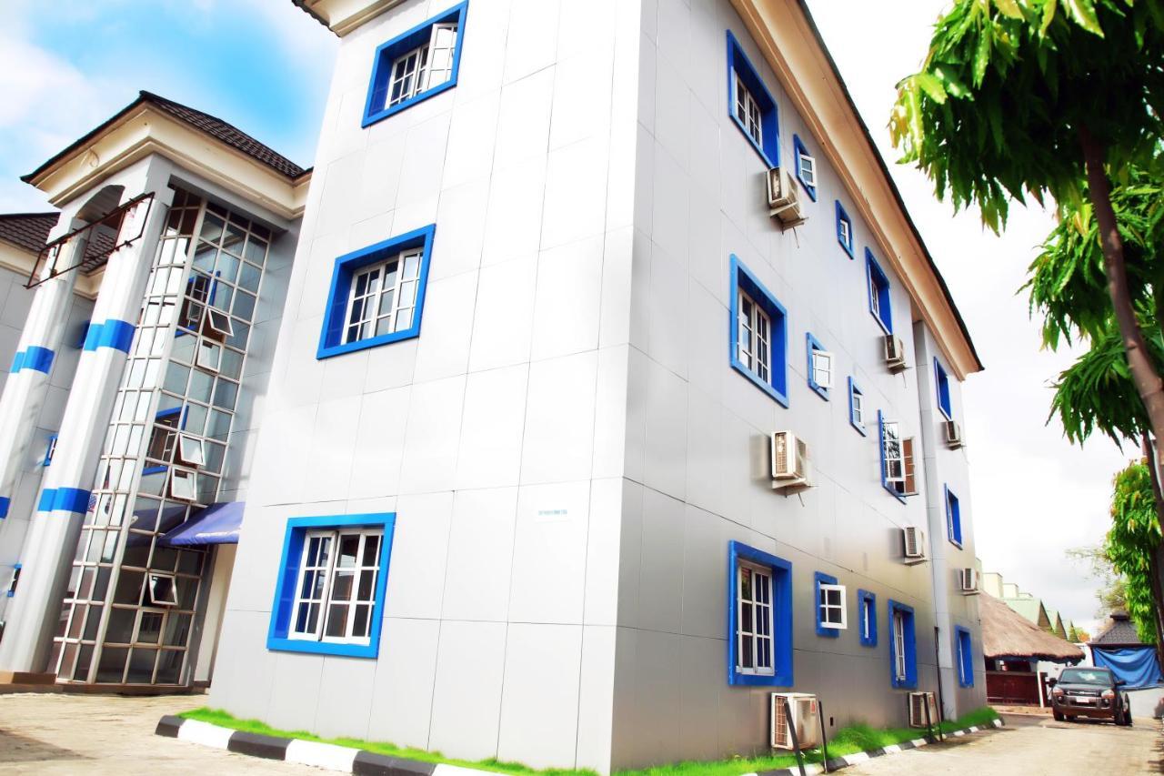 Western Dreams Hotel Abuja Exteriör bild